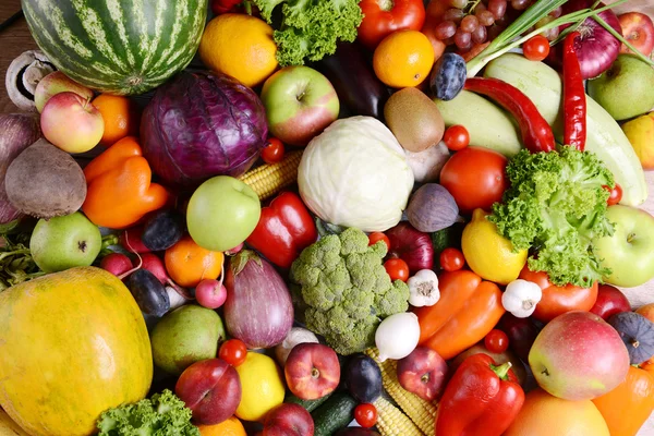 Frutos e produtos hortícolas — Fotografia de Stock