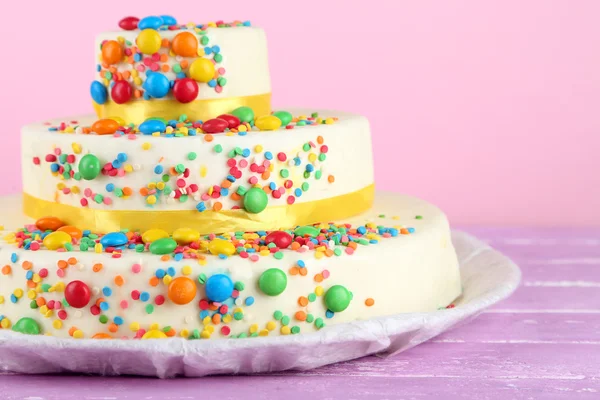 Birthday cake — Stock Photo, Image