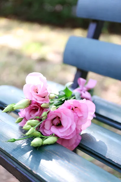 Eustoma bloemen boeket — Stockfoto