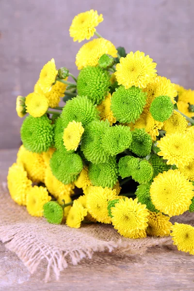 Flowers in basket — Stock Photo, Image