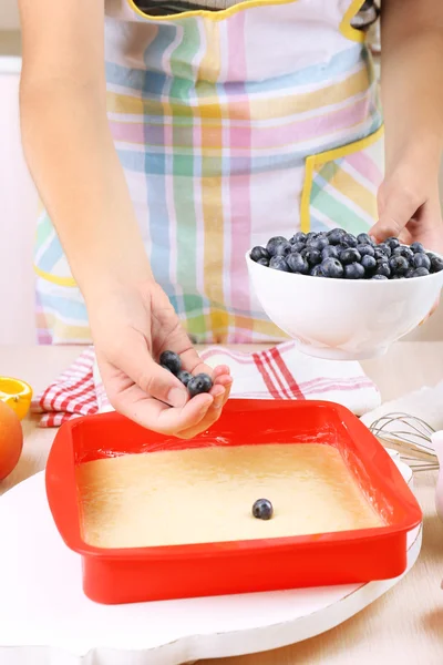 Leckeren Kuchen backen — Stockfoto