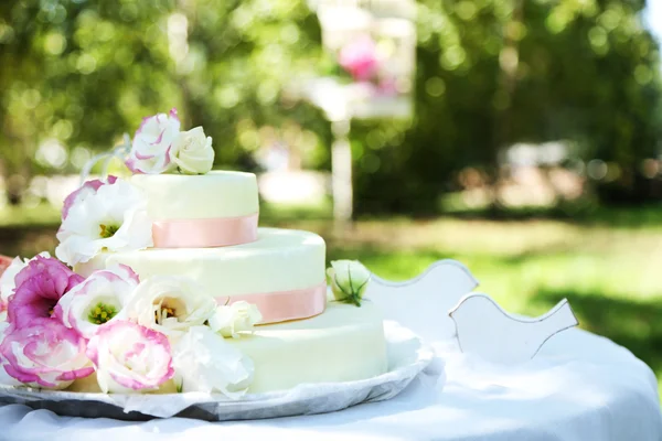 Wedding cake — Stock Photo, Image