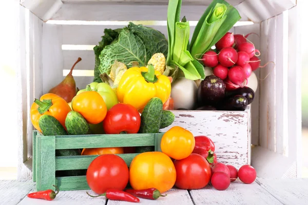 Verduras en cajas — Foto de Stock