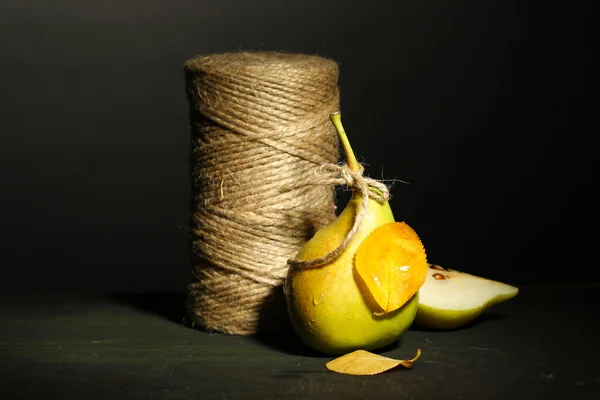 Pêra madura saborosa — Fotografia de Stock