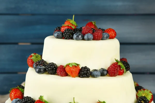 Beautiful wedding cake — Stock Photo, Image