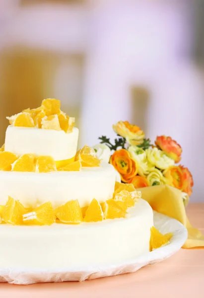 Magnifique gâteau de mariage — Photo