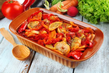 Tablo, sebze yahni yakın çekim