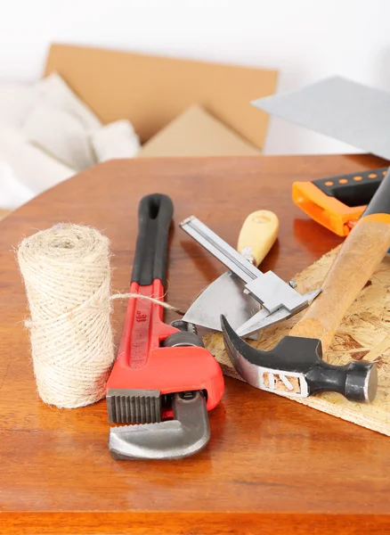 Werkzeuge in der Werkstatt — Stockfoto