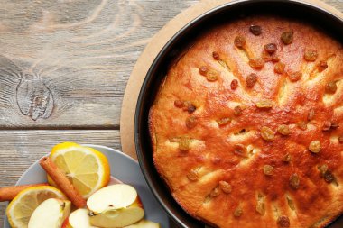 ev yapımı elmalı turta, yakın çekim