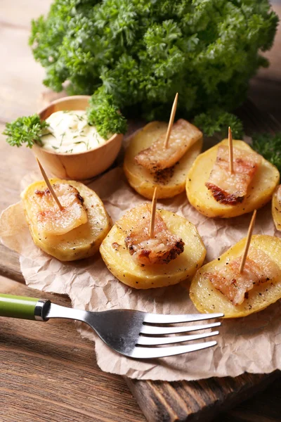 Bakad potatis med bacon — Stockfoto