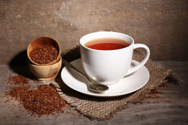 Tasse de thé rooibos — Photo