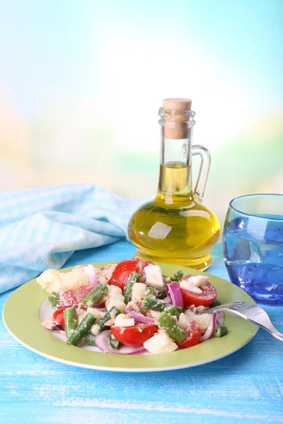 Café da manhã fresco com salada de legumes — Fotografia de Stock