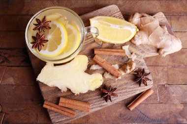 Limonlu zencefil içki fincan