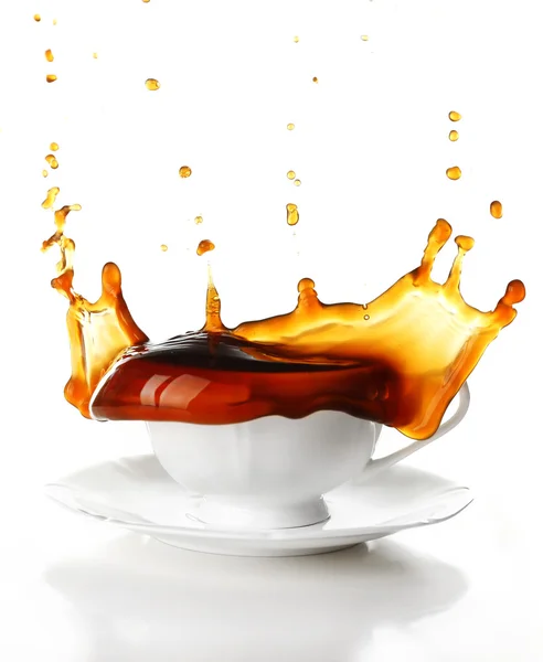 Kahve sıçraması, üzerinde beyaz izole ile — Stok fotoğraf