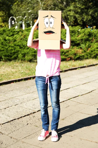 Woman with cardboard box — Stock Photo, Image