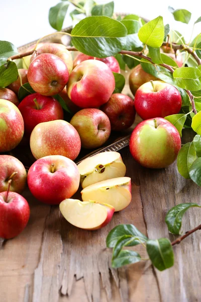 Сочные яблоки, крупный план — стоковое фото