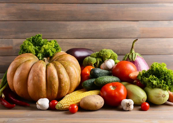 Verduras orgánicas frescas — Foto de Stock