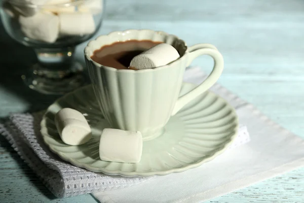 Heiße Schokolade mit Marshmallows — Stockfoto