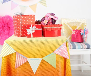 Düğün ya da doğum günü hediyeleri