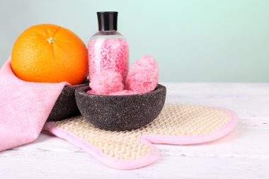 Ahşap masa duş seti