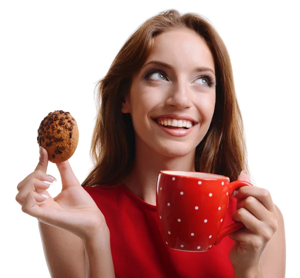 Hermosa joven con taza de café aislado en blanco — Foto de Stock