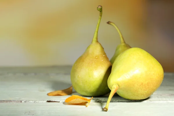 Ripe tasty pears — Stock Photo, Image