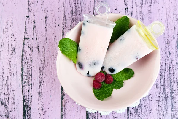 Tasty ice cream pops — Stock Photo, Image