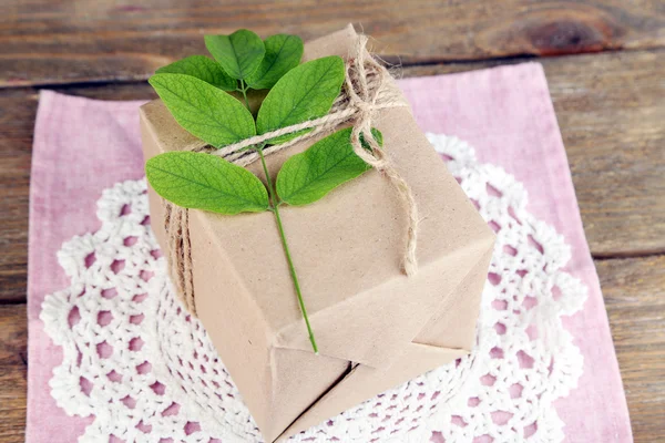 Natural style handcrafted gift box — Stock Photo, Image