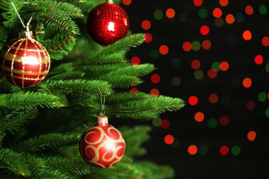 Madalyalı Noel ağacı