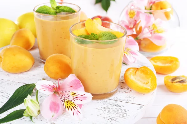 Ginger tea with lemon — Stock Photo, Image