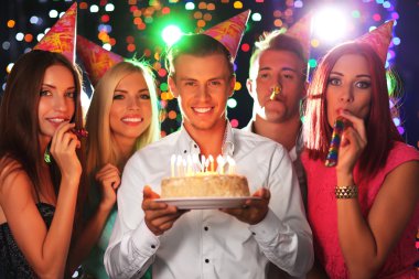 Doğum günü partisi Club