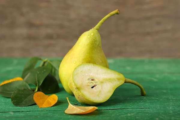 Peras maduras sabrosas — Foto de Stock