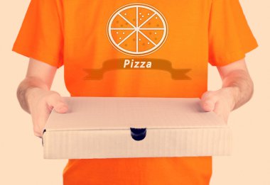 Pizza dağıtım kurye