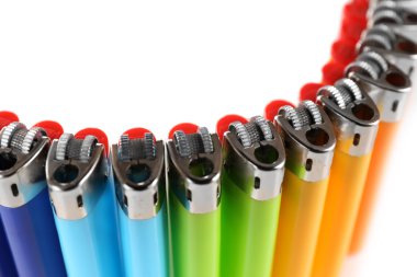 Beyaz renkli çakmaklar