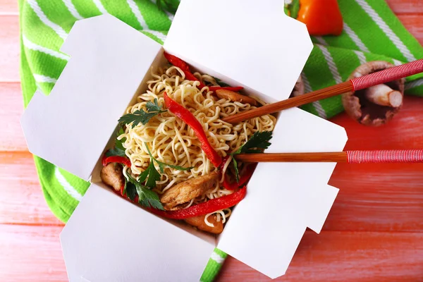 Chinese noodles and sticks — Stock Photo, Image