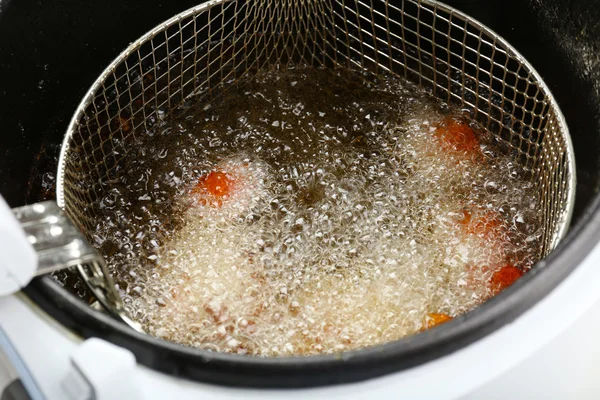 Tomat i fritösen — Stockfoto