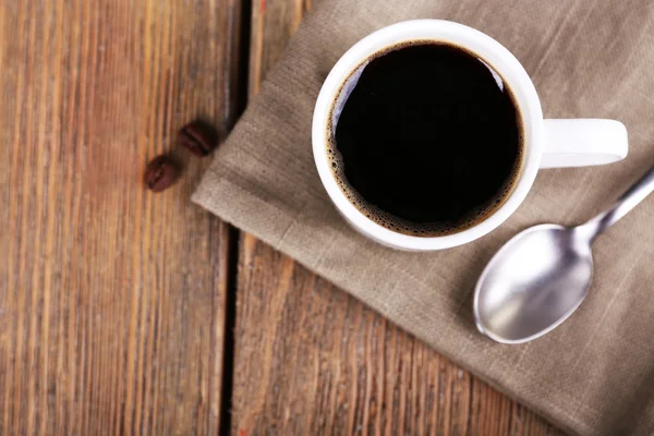 Taza y granos de café —  Fotos de Stock