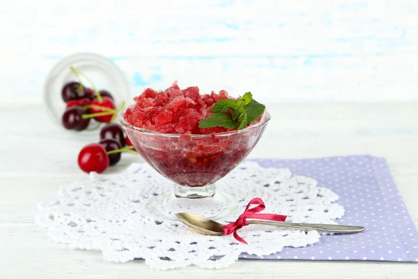 Cherry granita in glass bowl — Stock Photo, Image