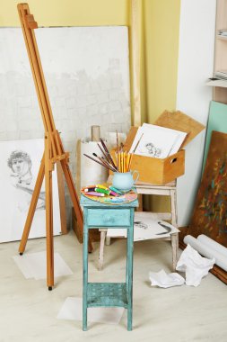 Yaratıcı sanat atölyesi