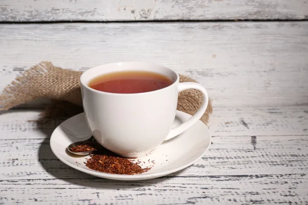 Вкусный чай с руибосом — стоковое фото