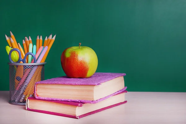 School supplies on table — Stock Photo, Image