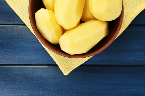 Raw peeled potatoes — Stock Photo, Image