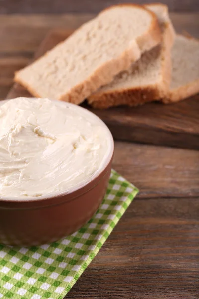 Frische hausgemachte Butter — Stockfoto