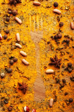 Baharat masada çatal siluet, yakın çekim 