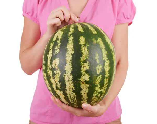 Frau hält Wassermelone isoliert auf weiß — Stockfoto