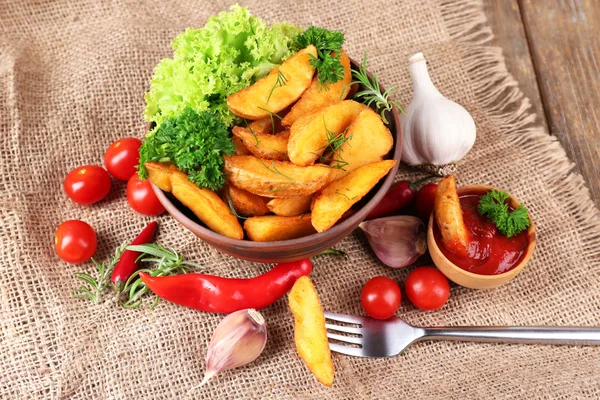 Zelfgemaakte gebakken aardappel — Stockfoto