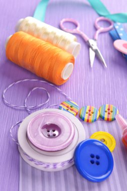 Scrapbooking zanaat malzemelerin parlak zemin üzerine