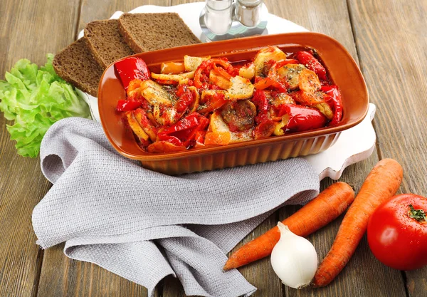 Plantaardige ragout op tafel, close-up — Stockfoto