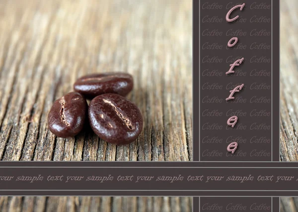 木製の背景でチョコレート艶出しとコーヒー豆 — ストック写真