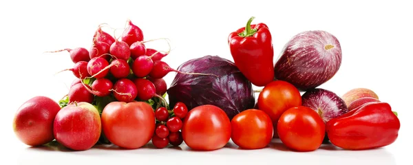 Fresh organic vegetables, isolated on white — Stock Photo, Image